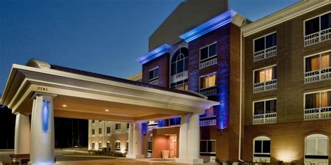 hotels near nc a&t university|Hotel in Downtown Raleigh Near NC State University .